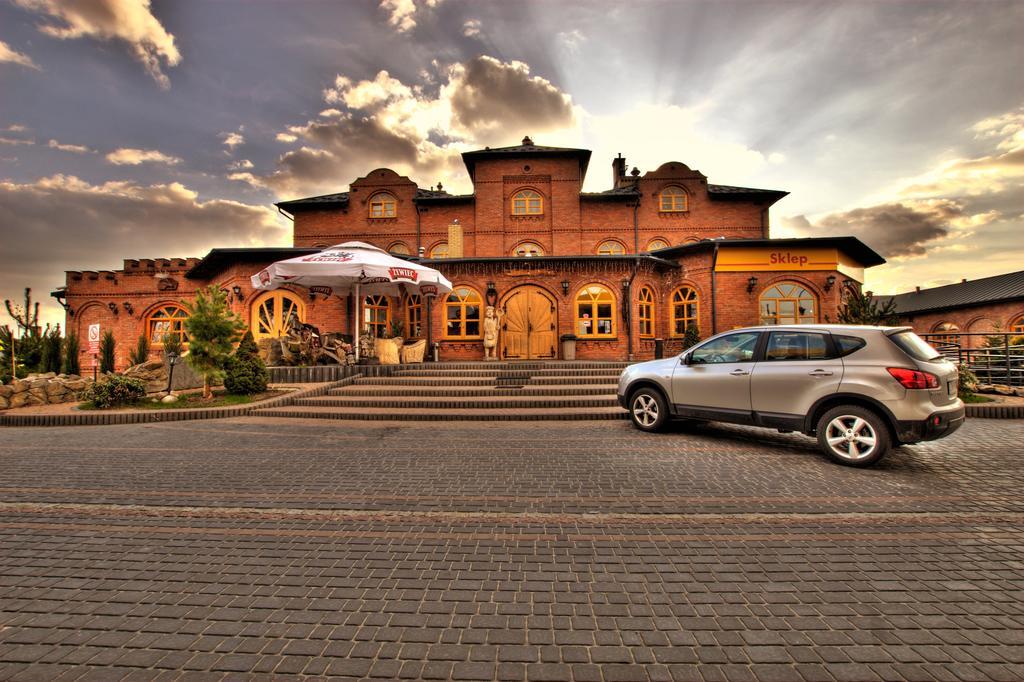Hotel Staropolska Tomaszów Lubelski Exterior foto